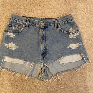 Levi’s high waisted shorts